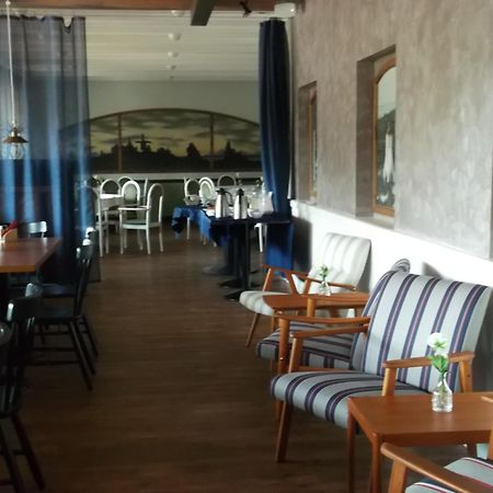 Hotel Liilia Käina Esterno foto