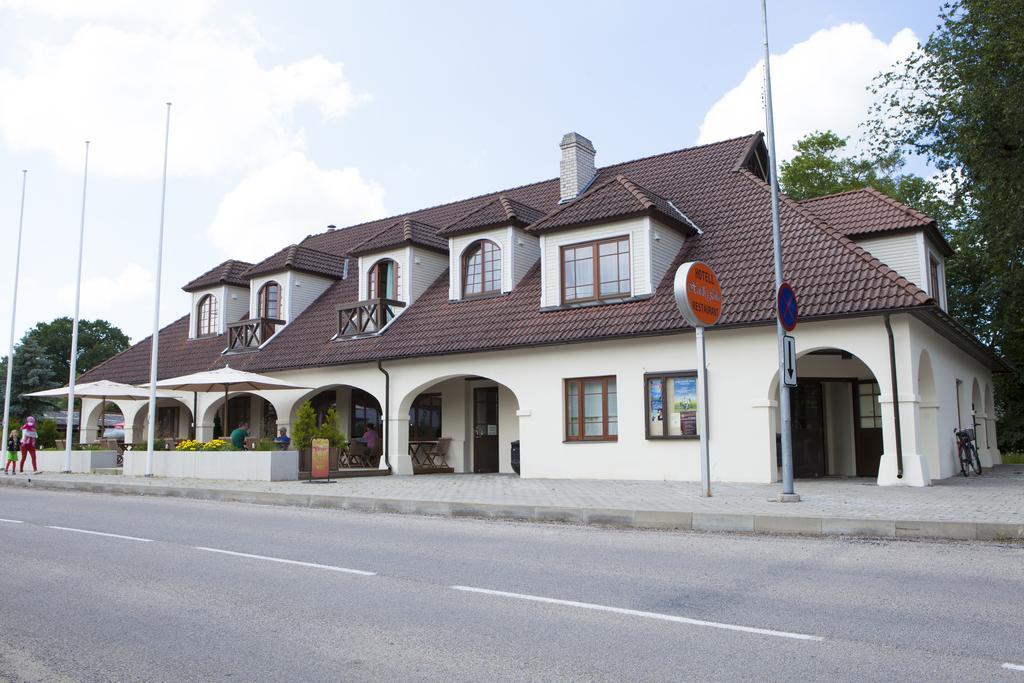 Hotel Liilia Käina Esterno foto